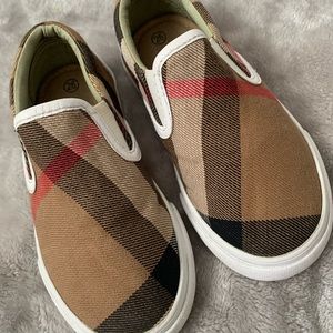 Burberry girl shoes
